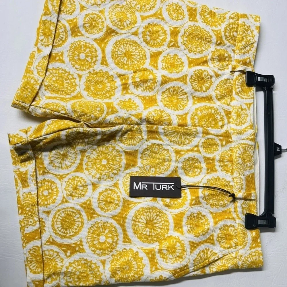 MR TURK mens Lawrence shorts size M  NWT